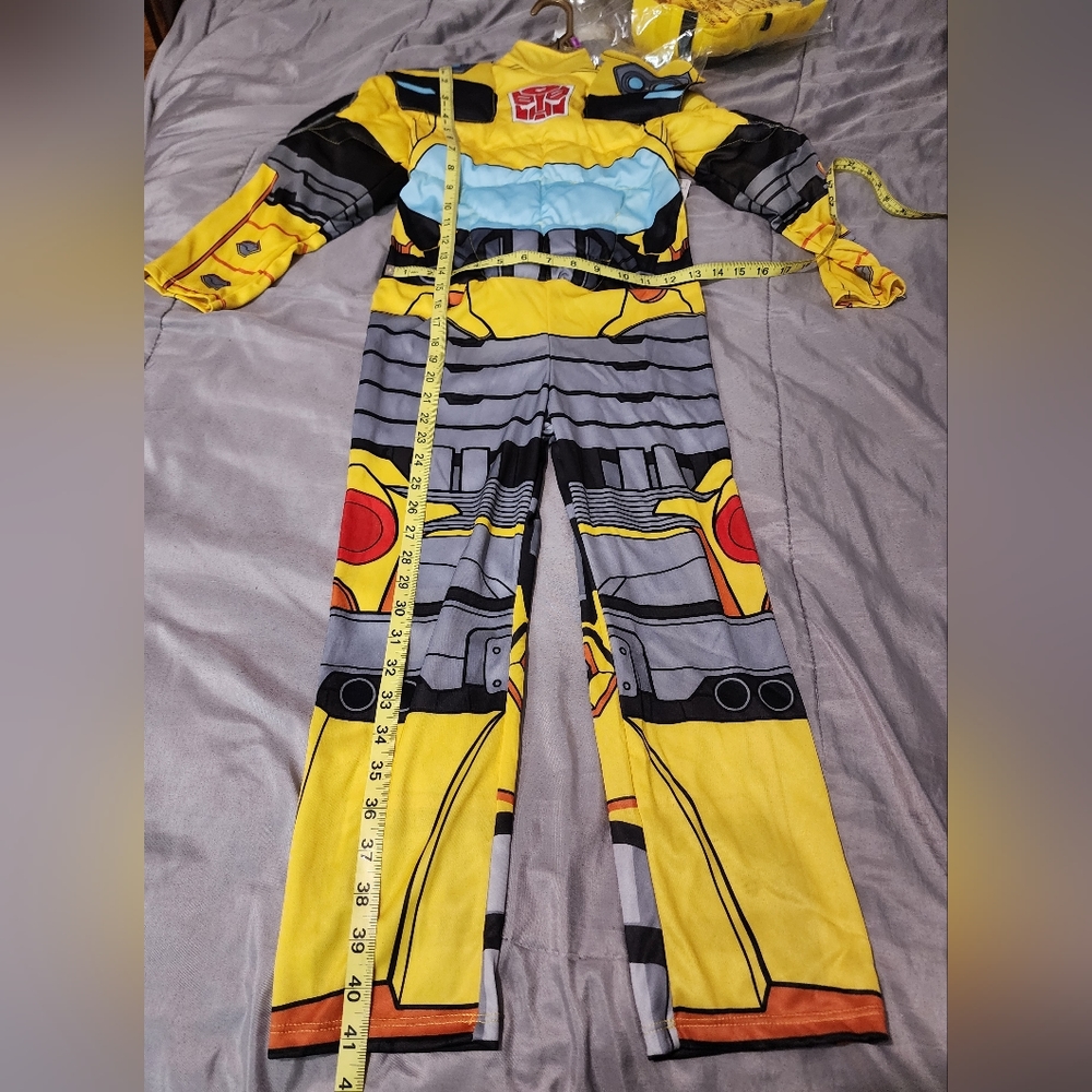 NWT Size Small (4-6) Transformers Bumblebee Kids Costume - Picture 5 of 7